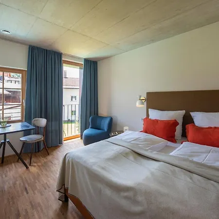 Pradl Elf My- 3* Innsbruck